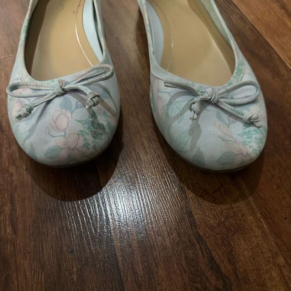 VIONIC Floral Ballet Flats with Bow Accent size 8.5 - Picture 9 of 12